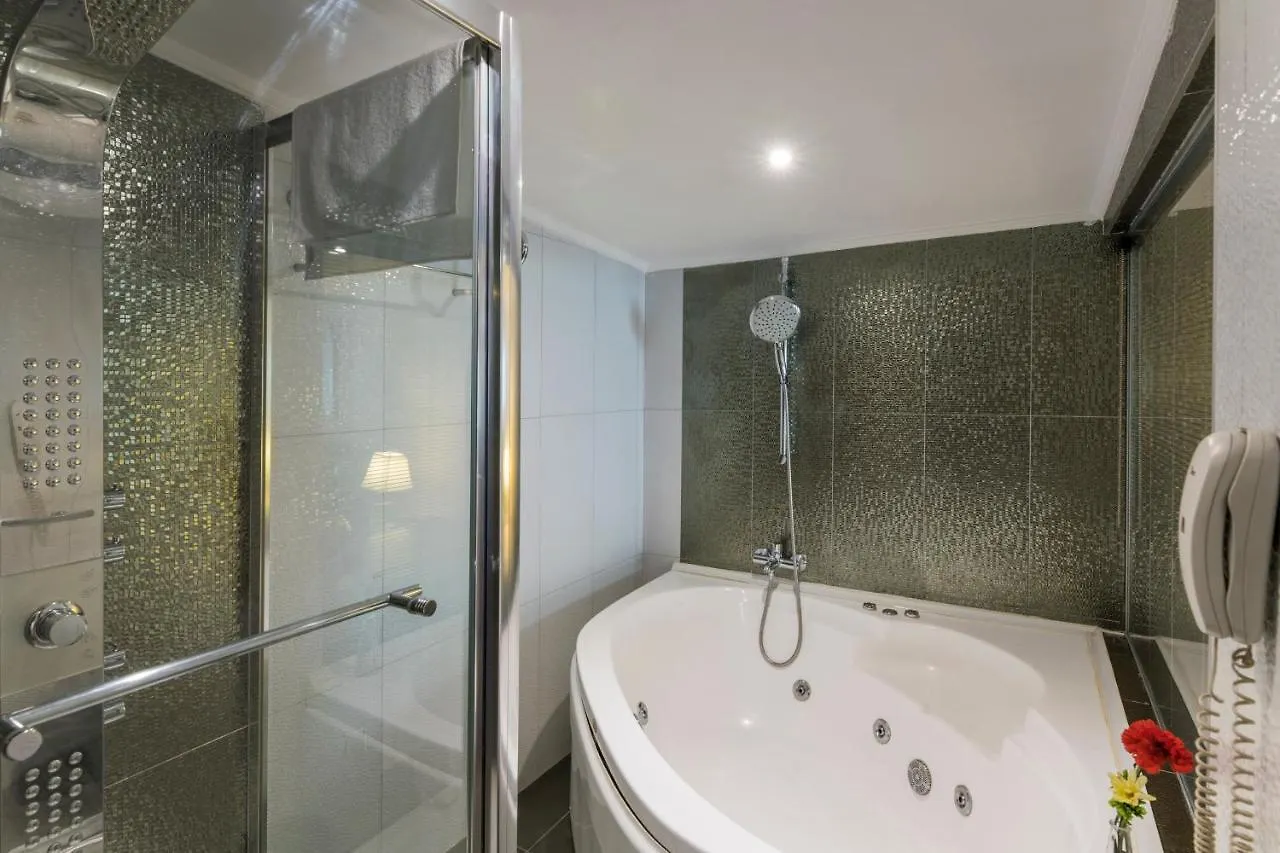 Hotel My Dome Economy Estambul